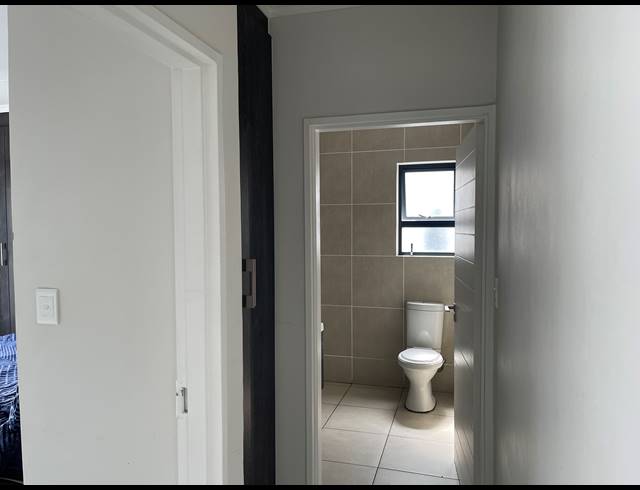 1 BEDROOM APARTMENT FOR SALE IN OLIVEDALE